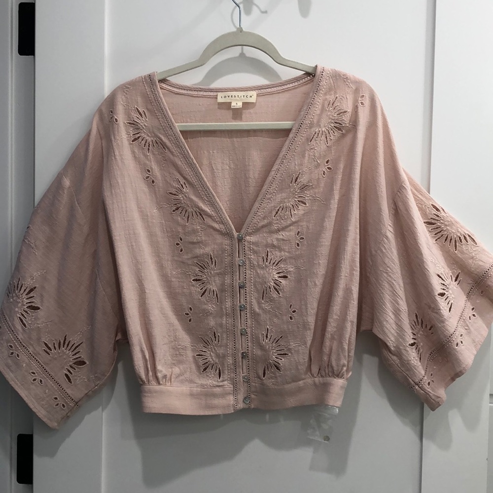 Lovestitch blush top beautifully detailed